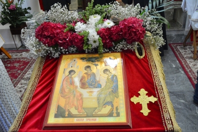 СВЕТА АРХИЈЕРЕЈСКА ЛИТУРГИЈА У БАЋЕВЦУ