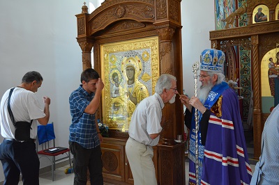 ПРАЗНИЧНО БДЕНИЈЕ У ХРАМУ ПРЕСВЕТЕ БОГОРОДИЦЕ ТРОЈЕРУЧИЦЕ У МАЛИМ ПЧЕЛИЦАМА