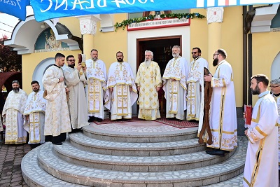 ХРАМОВНА СЛАВА СВЕТИ ЈОАНИКИЈЕ ДЕВИЧКИ У БРЕСНИЦИ 