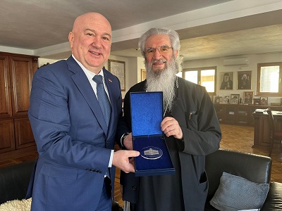 МИНИСТАР НЕНАД ПОПОВИЋ ПОСЕТИО МИТРОПОЛИТА ШУМАДИЈСКОГ ЈОВАНА