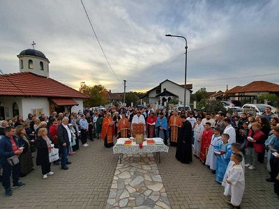 СВЕТА ТАЈНА ЈЕЛЕОСВЕЋЕЊА У ХРАМУ СВЕТОГ ВЕЛИКОМУЧЕНИКА И ПОБЕДОНОСЦА ГЕОРГИЈА У ШУМАРИЦАМА