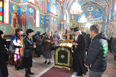 СВЕТА ЛИТУРГИЈА У СТАРОЈ ЦРКВИ У КРАГУЈЕВЦУ