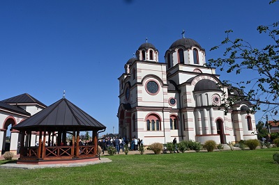 ХРАМОВНА СЛАВА И ЛИТУРГИЈСКО КРШТЕЊЕ У МЕЂУЛУЖЈУ