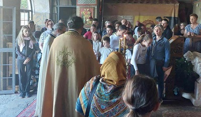 ХОДОЧАШЋЕ МЛАДЕНОВАЧКИХ ВЕРНИКА СВЕТИЊАМА ЦРНЕ ГОРЕ И ХЕРЦЕГОВИНЕ 